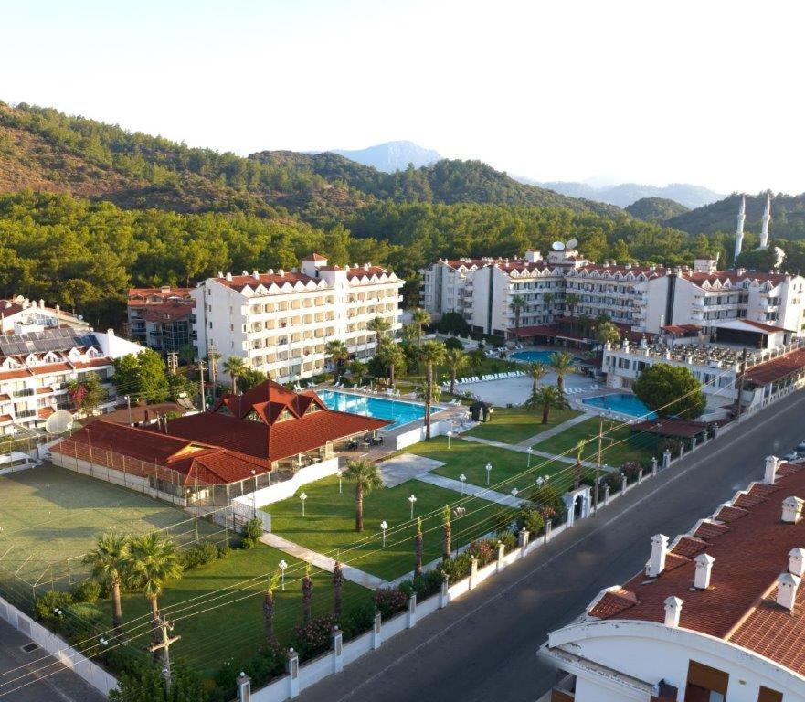 Club Pineta Hotel มาร์มาริส ภายนอก รูปภาพ